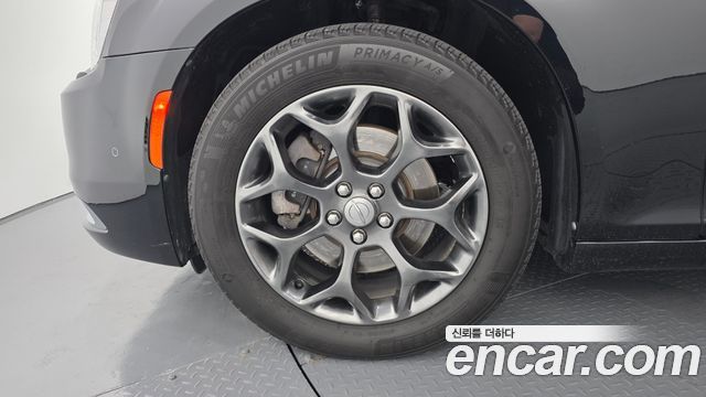 Chrysler 300C из Кореи Encar