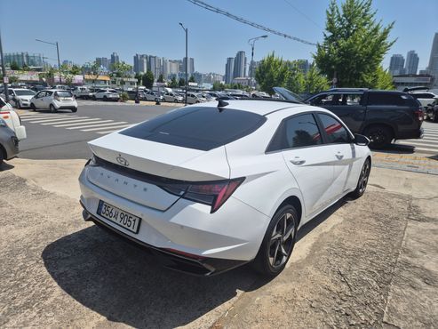 Hyundai AVANTE 1.6 Inspiration — пробег 38 384 км — фото 5 из 5