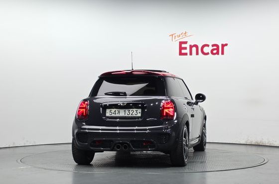 Mini Cooper JCW 3rd Generation — пробег 57 656 км — фото 4 из 5
