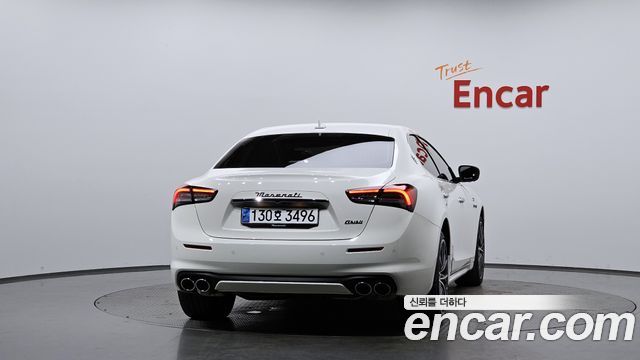 Maserati Ghibli из Кореи Encar