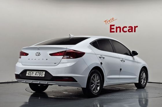 Hyundai AVANTE 1.6 Smart — пробег 51 465 км — фото 2 из 5