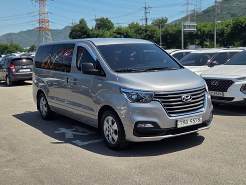 Hyundai Starex Wagon 12-Seater Smart — пробег 98 000 км — фото 5 из 5