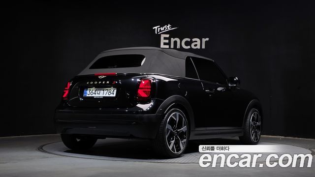 Mini Cooper Convertible из Кореи Encar