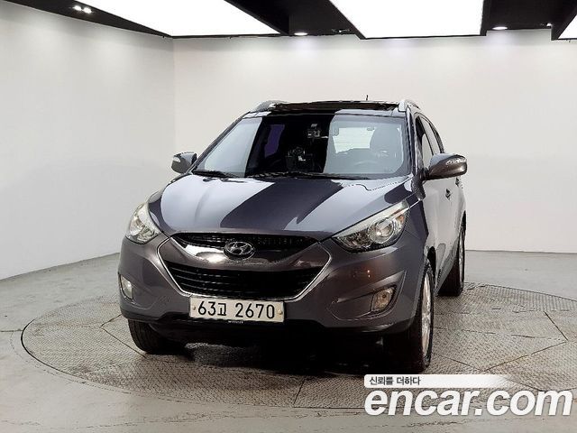 Hyundai Tucson Diesel 2WD LX20 Luxury — пробег 191 623 км — фото 2 из 5