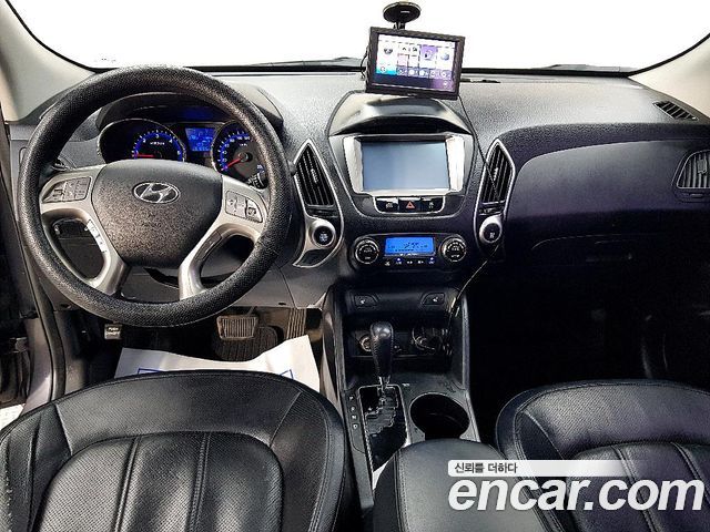 Hyundai Tucson Diesel 2WD LX20 Luxury — пробег 191 623 км — фото 5 из 5