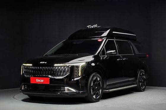 Kia Carnival HEV 7-Seater Hi-Limousine (Special vehicle) — пробег 24 634 км — фото 1 из 5