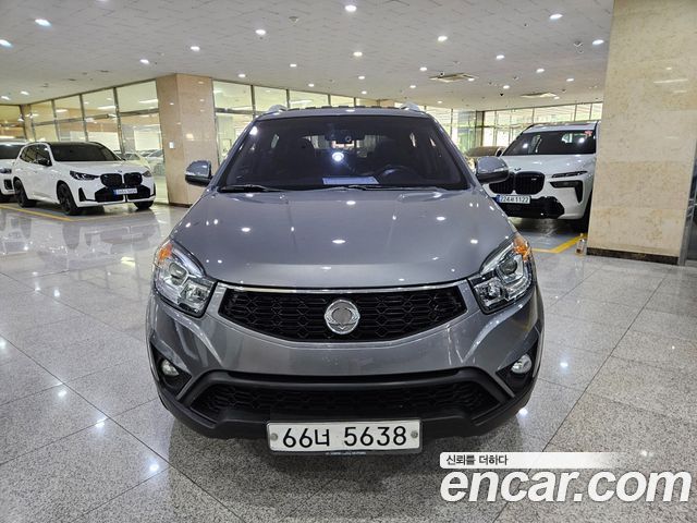 Ssangyong KORANDO 2.0 CVT 4WD Deluxe — пробег 183 890 км — фото 2 из 5