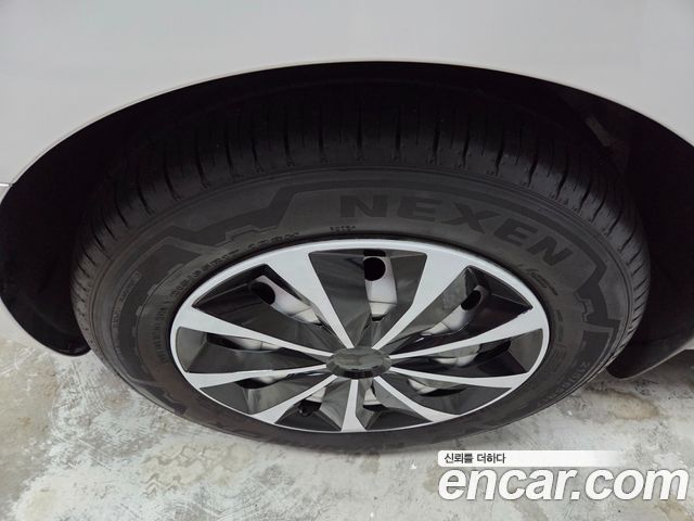 Hyundai Staria из Кореи Encar