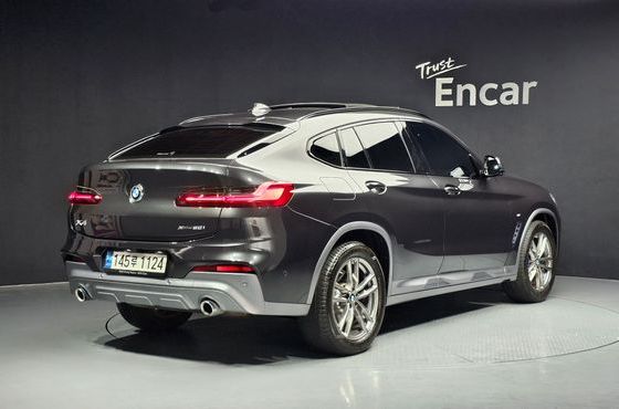 BMW X4 xDrive20i M Sports X Onlile Exclusive Edition — пробег 16 183 км — фото 2 из 5