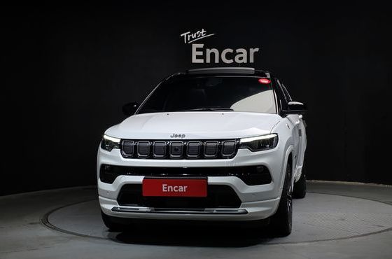 Jeep Compass S2.4 AWD — пробег 19 724 км — фото 3 из 5