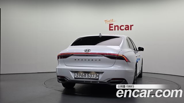 Hyundai Grandeur из Кореи Encar