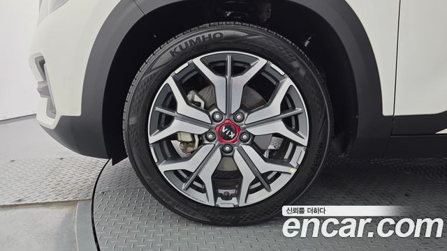 Kia Seltos из Кореи Encar