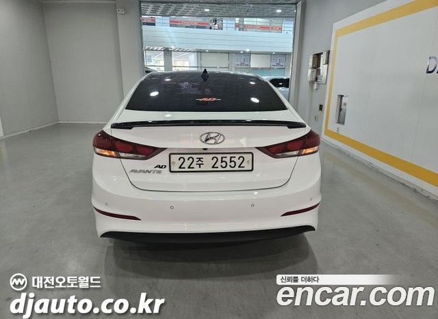 Hyundai AVANTE из Кореи Encar