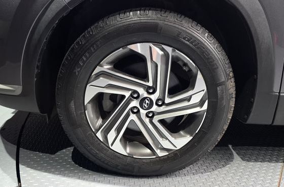 Hyundai Santafe Diesel 2.2 2WD Prestige — пробег 57 411 км — фото 5 из 5