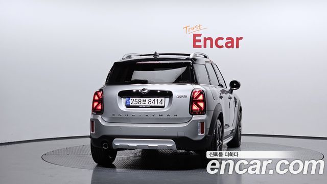 Mini Countryman Classic Plus Launch Pack 2nd Gen — пробег 40 163 км — фото 4 из 5