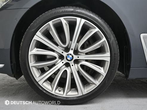 BMW 7-Series 750Li xDrive — пробег 117 739 км — фото 5 из 5