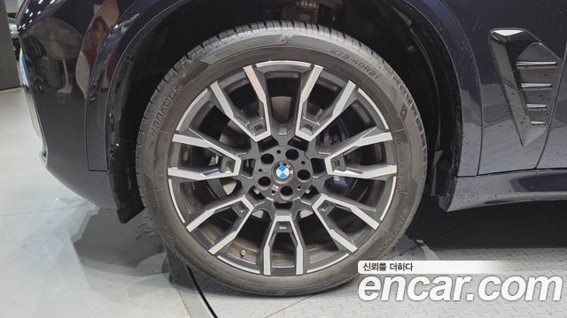 BMW X5 xDrive 40i M Sport — пробег 25 995 км — фото 5 из 5