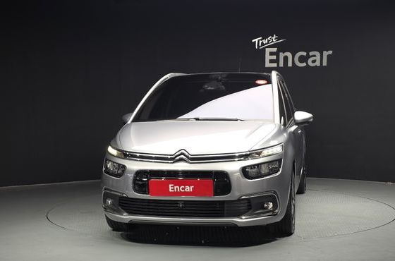 Citroen-DS C4 Picasso 1.6 B-HDI Feel — пробег 66 747 км — фото 3 из 5