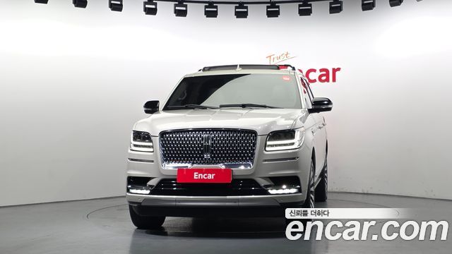 Lincoln Navigator из Кореи Encar