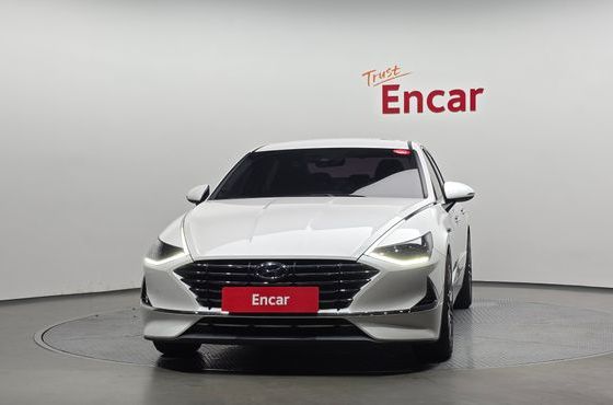 Hyundai Sonata 2.0 Premium Family — пробег 64 785 км — фото 3 из 5