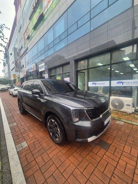 Kia Sorento Gasoline 2.5T 2WD Prestige — пробег 25 000 км — фото 3 из 5