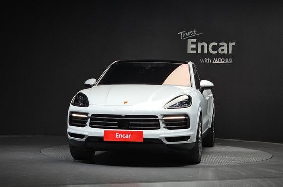 Porsche Cayenne 3.0 COUPE PLATINUM EDITION — пробег 37 647 км — фото 3 из 5