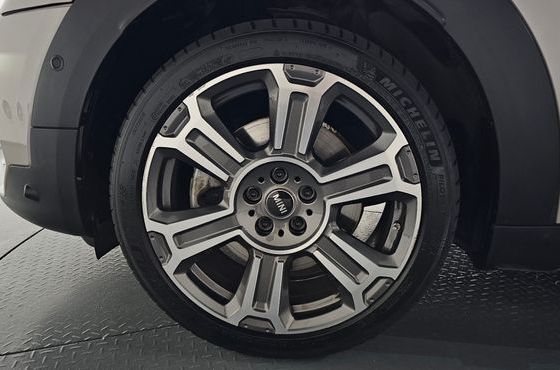 Mini Countryman ALL4 Classic Launch Pack 2nd — пробег 32 394 км — фото 5 из 5