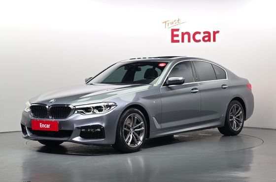 BMW 5-Series 530i M Sport Package Plus — пробег 83 834 км — фото 1 из 5