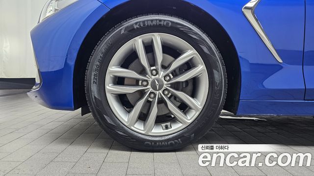 Genesis G70 из Кореи Encar