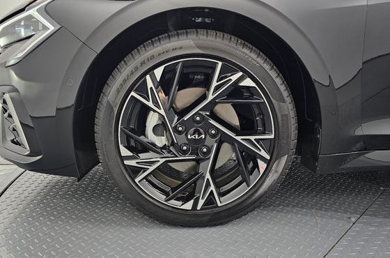 Kia K5 2.0 Signature — пробег 35 км — фото 5 из 5