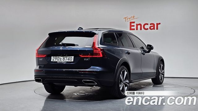 Volvo V60 из Кореи Encar