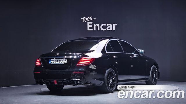 Mercedes-Benz E-Class из Кореи Encar