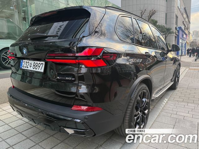 BMW X5 xDrive 50e xLine — пробег 2 850 км — фото 4 из 5