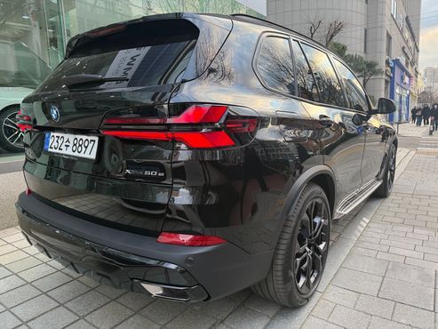 BMW X5 xDrive 50e xLine — пробег 2 850 км — фото 4 из 5
