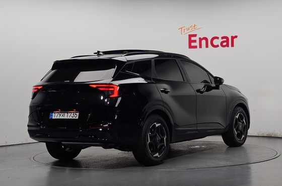 Kia Sportage Gasoline 1.6 Turbo 2WD Signature — пробег 4 589 км — фото 2 из 5