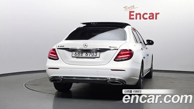 Mercedes-Benz E-Class E300 4MATIC Avnatgarde — пробег 122 865 км — фото 4 из 5