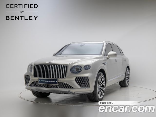 Bentley Bentayga 4.0 V8 EWB Azure — пробег 1 500 км — фото 1 из 5