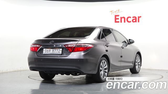 Toyota Camry из Кореи Encar