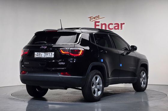 Jeep Compass 2.4 Longitude AWD — пробег 39 212 км — фото 2 из 5