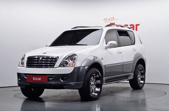 Ssangyong Rexton 4WD RX4 High Deluxe — пробег 165 872 км — фото 1 из 5
