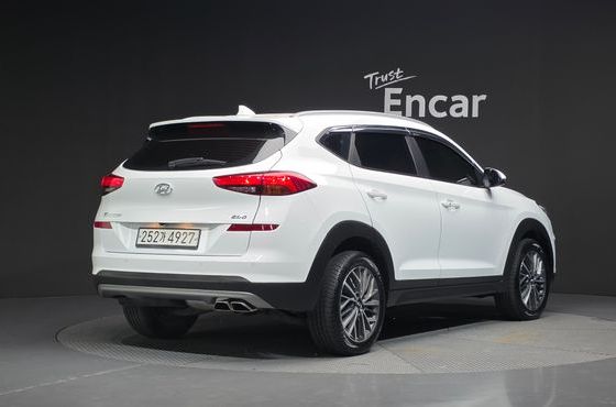 Hyundai Tucson Diesel 2.0 2WD Premium — пробег 30 653 км — фото 2 из 5
