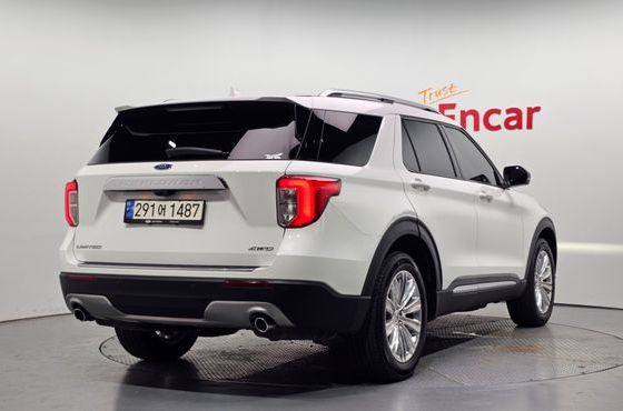 Ford Explorer 2.3 LimIted 4WD — пробег 34 366 км — фото 2 из 5