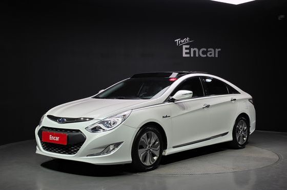 Hyundai Sonata 2.0 Premium — пробег 157 497 км — фото 1 из 5