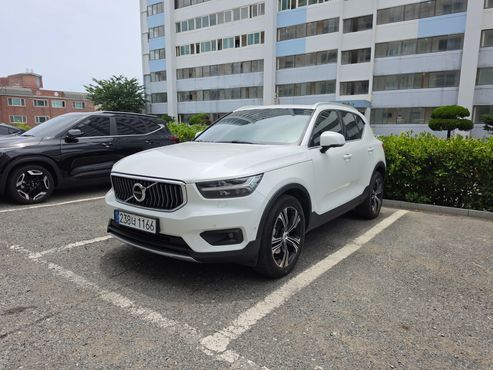 Volvo XC40 B4 Inscription — пробег 69 400 км — фото 1 из 5