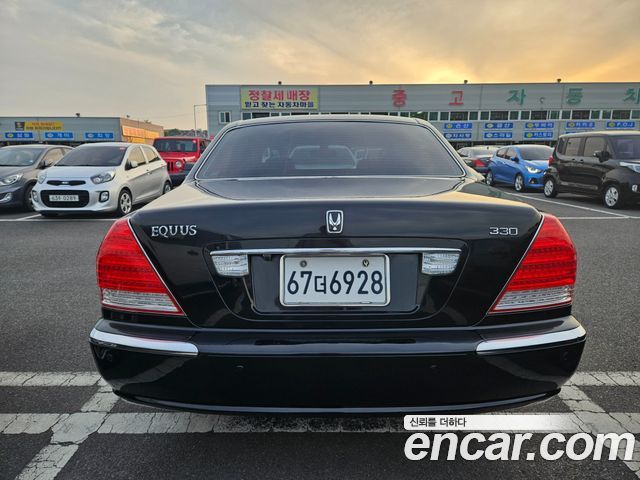 Hyundai Equus из Кореи Encar