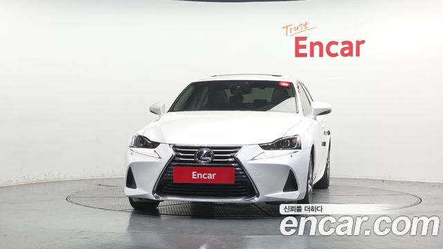 Lexus IS Supreme — пробег 60 042 км — фото 3 из 5