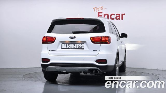 Kia Sorento из Кореи Encar