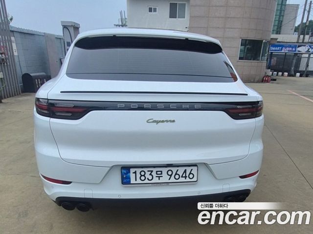 Porsche Cayenne 3.0 E-HYBRID PLATINUM EDITION — пробег 54 000 км — фото 5 из 5