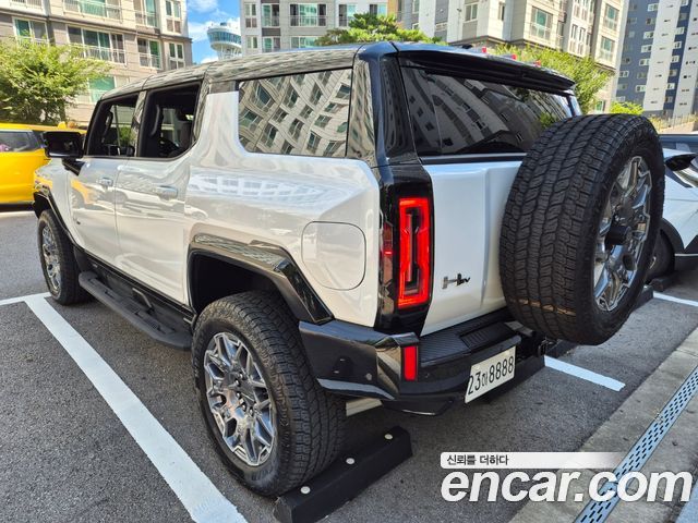 GMC Hummer EV e4WD — пробег 3 500 км — фото 2 из 5