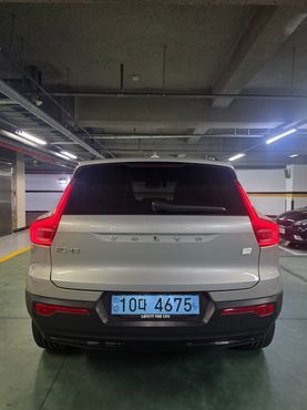 Volvo XC40 Twin Ultimate — пробег 12 700 км — фото 4 из 5